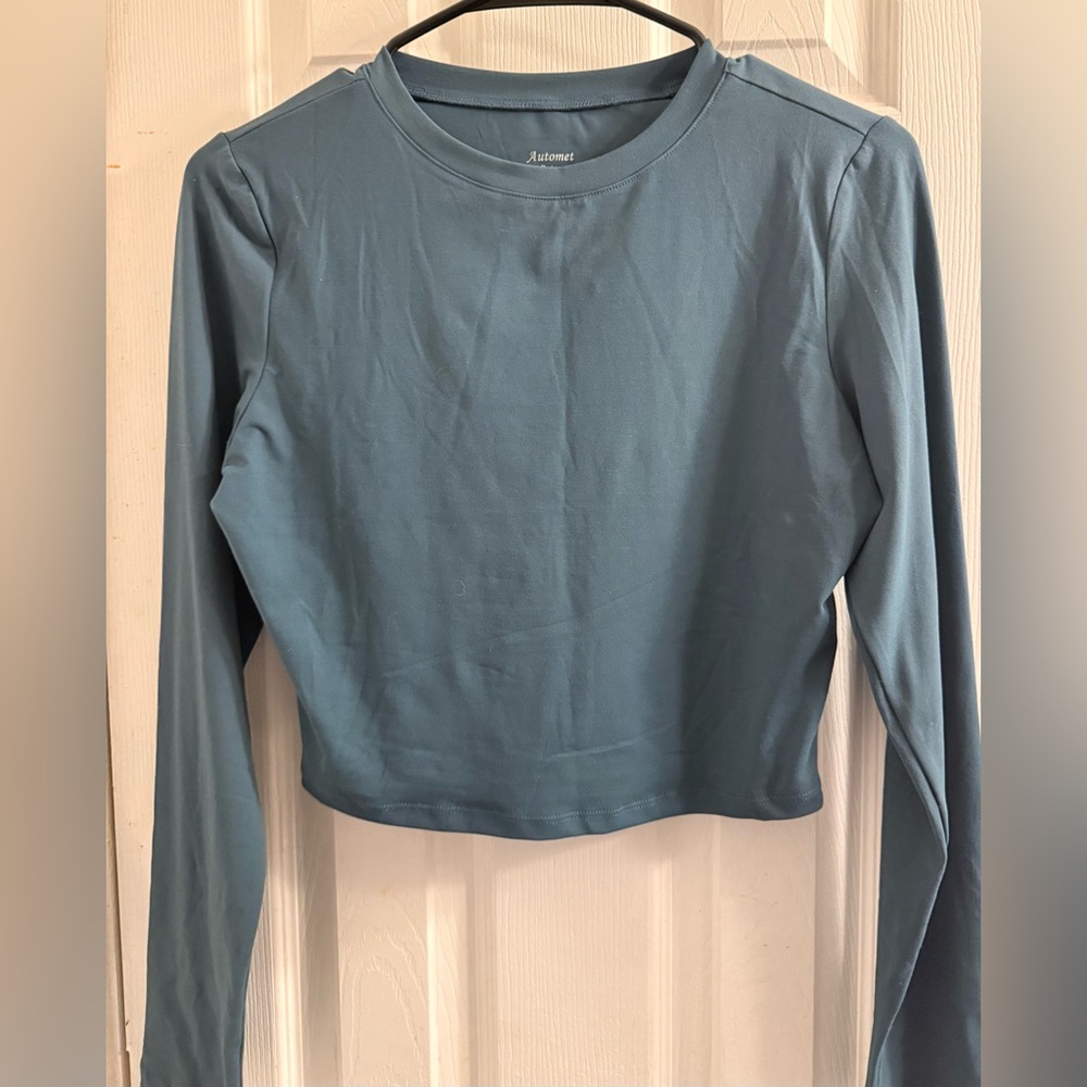 Women's Gray Blue Long Sleeve Crop Top size medium